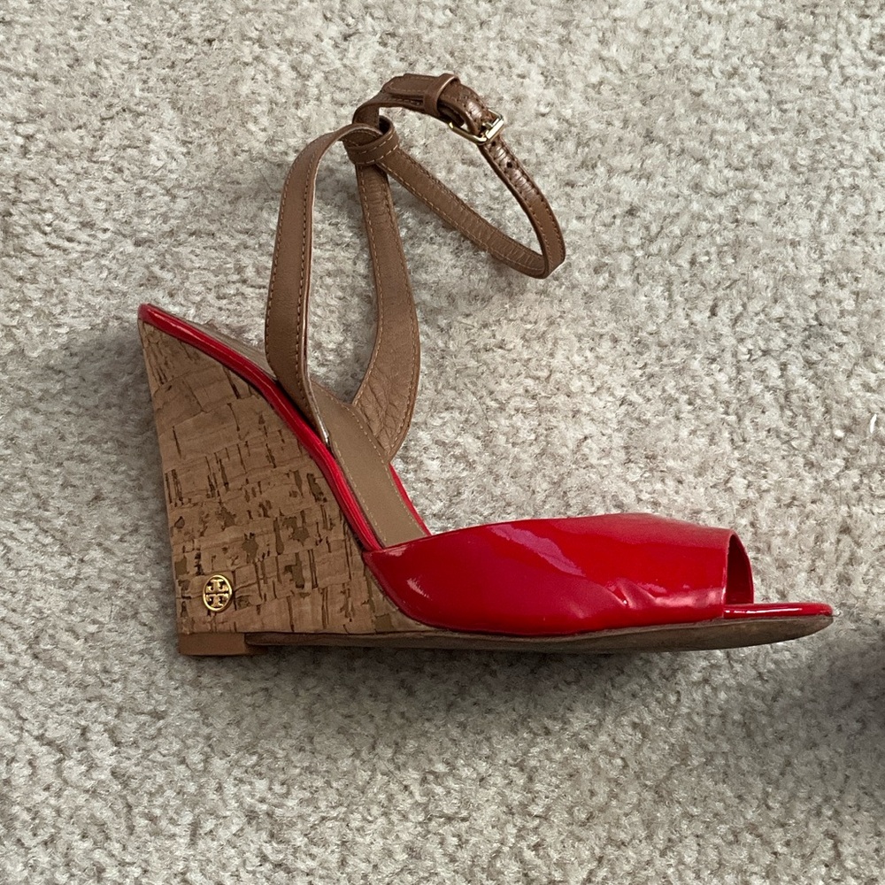 Tory Burch Red Patent Leather Wedges - Picture 2 of 14